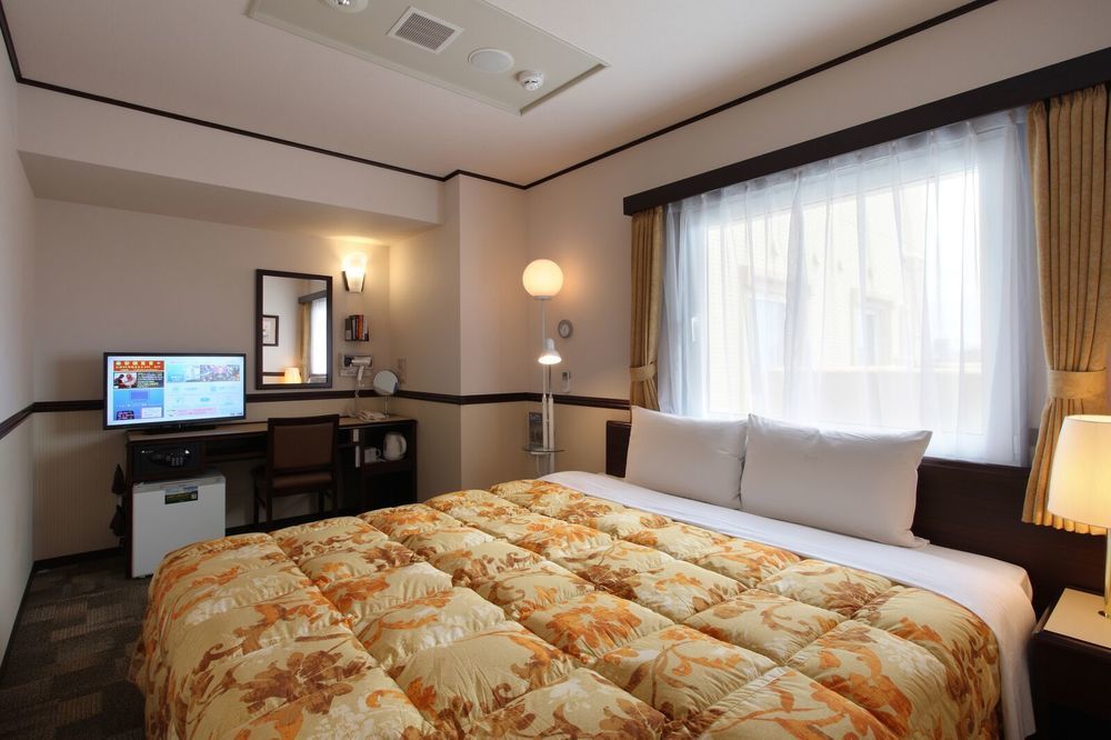 Hotel Toyoko Yamanote Sen Otsuka Eki Kita Guchi No 2 Tóquio